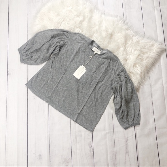 Grey tee by the GREAT - Picture 2 of 5